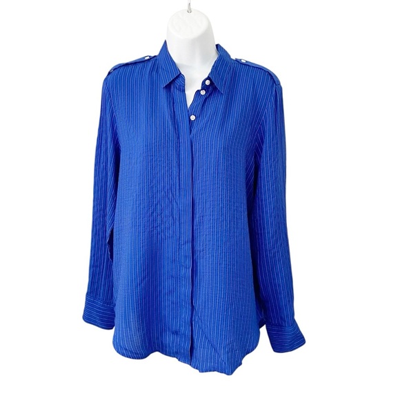 J.Crew Textured drapey button-up shirt BY680 size Small - Picture 2 of 11